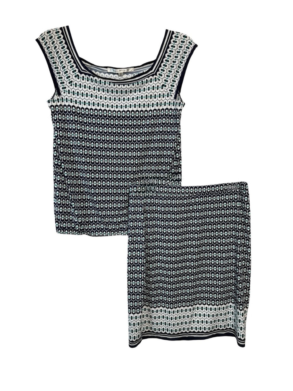 Max Studio 2 Piece Skirt Set Medium Geometric Print Sleeveless Top Navy White